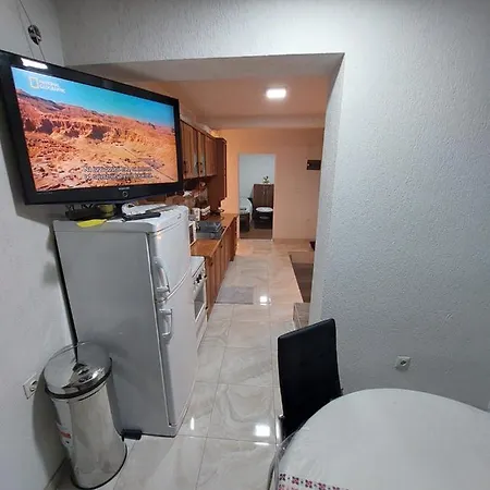 Apartman L'appartement De La Pyramide Du Soleil *