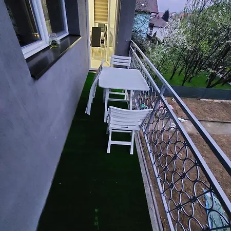 Apartman L'appartement De La Pyramide Du Soleil